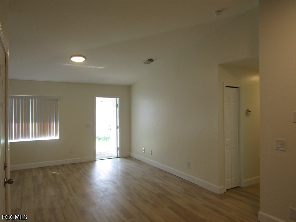 4525 28th St Sw Property Photo 3