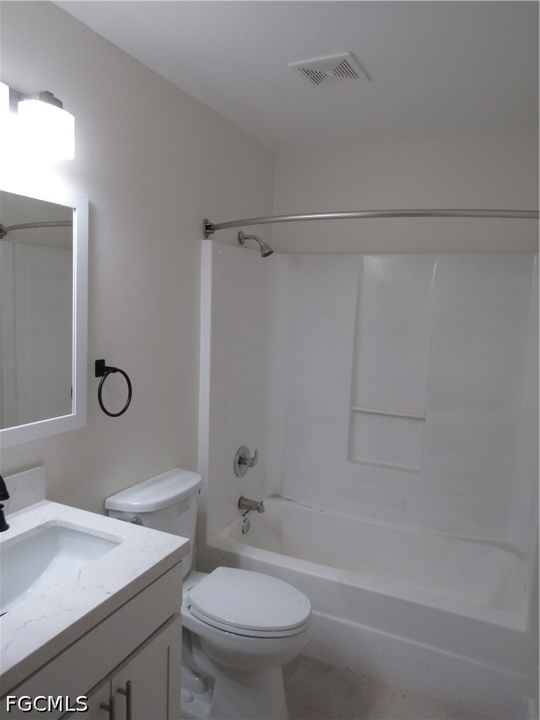 4525 28th St Sw Property Photo 6