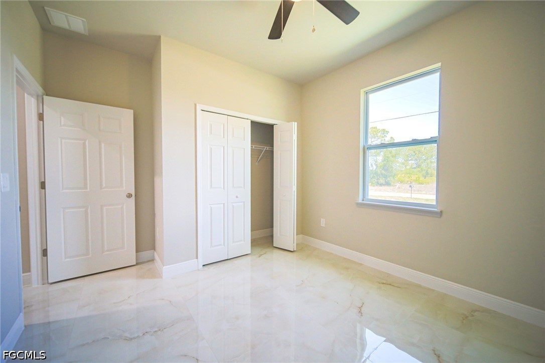 923 Binkley St E Property Photo 14