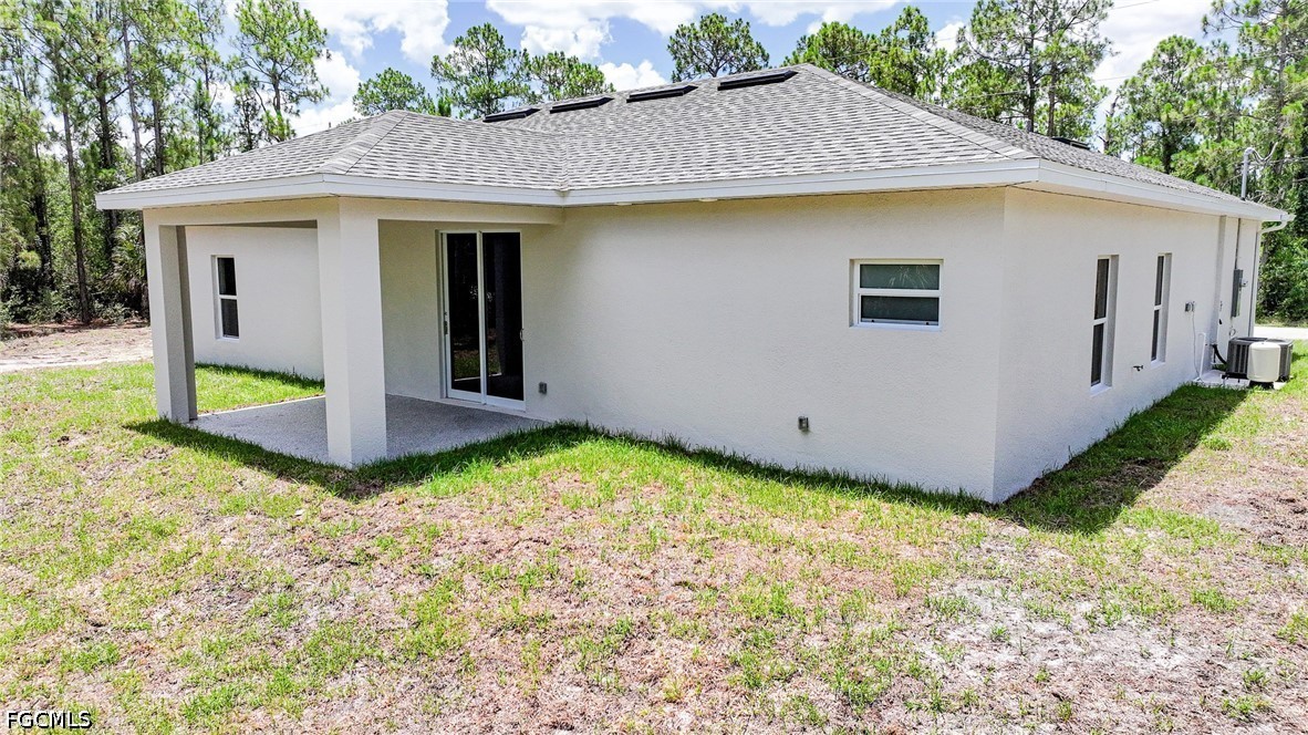 923 Binkley St E Property Photo 16