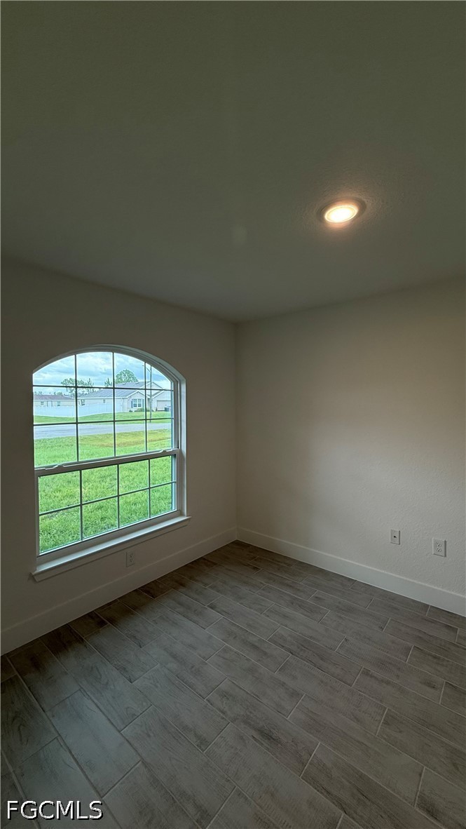 563 Windermere Dr Property Photo 3