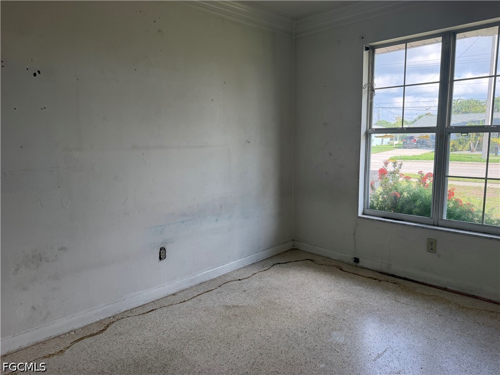 4143 Country Club Blvd Property Photo 8