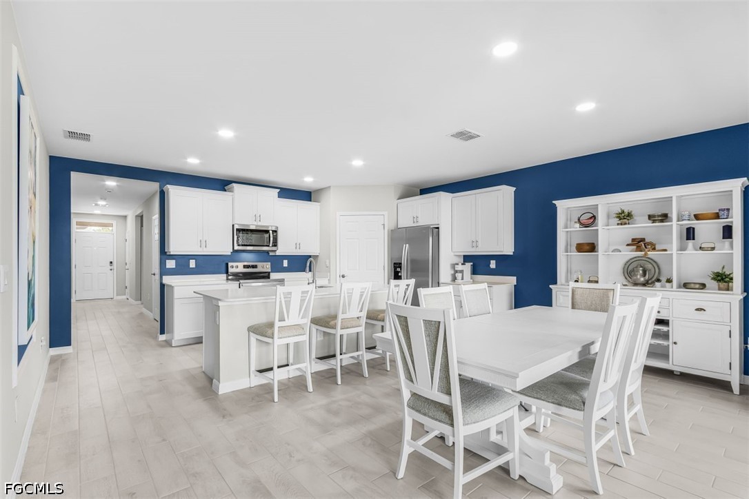 3658 Rollingwater Way Property Photo 8