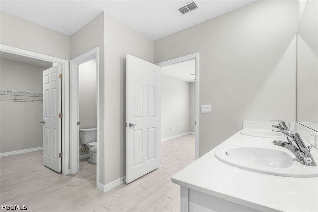 3658 Rollingwater Way Property Photo 16
