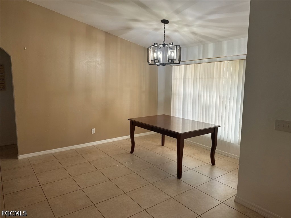 1114 Barfield St E Property Photo 3
