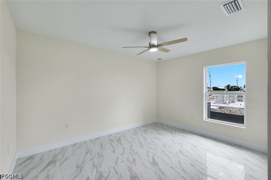 2622 Ne 1st Pl Property Photo 18