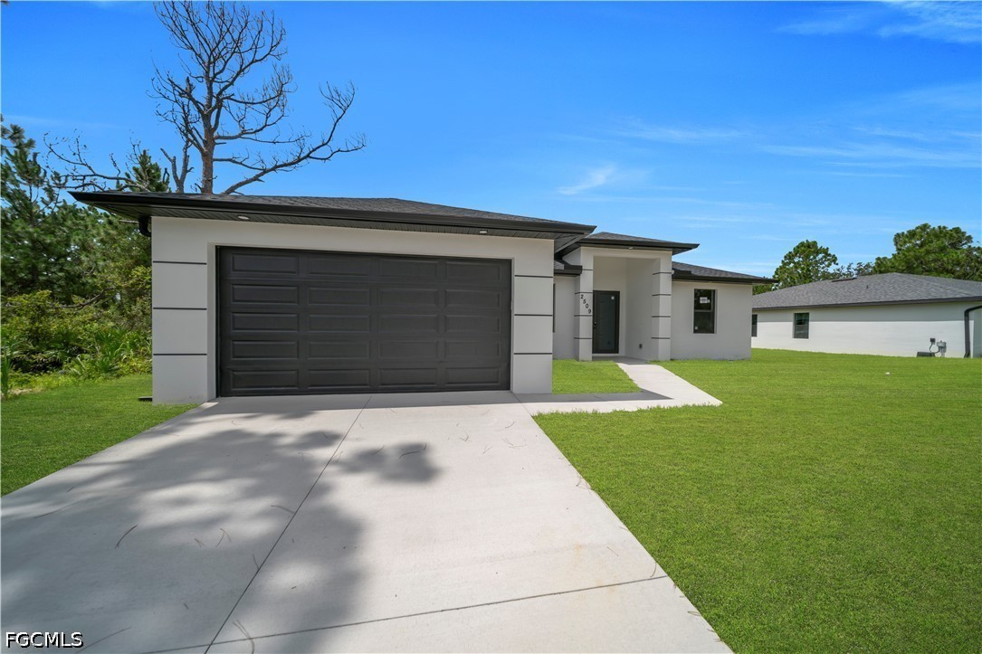 2509 50th St W Property Photo 5