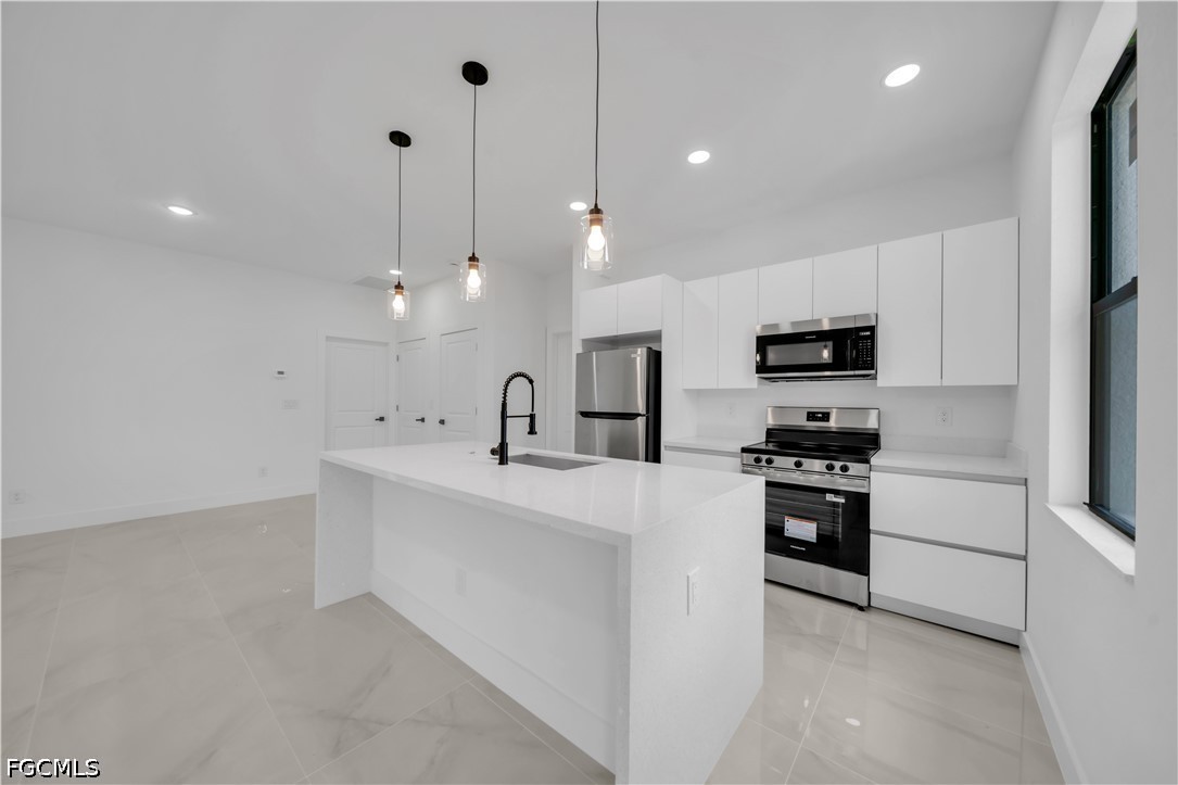 2509 50th St W Property Photo 18