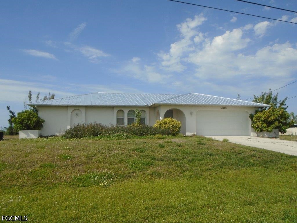 2304 Ne 23rd Pl Property Photo 8