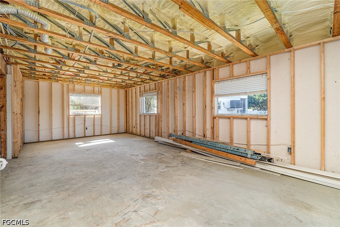 1720 Middle Gulf Dr Property Photo 33