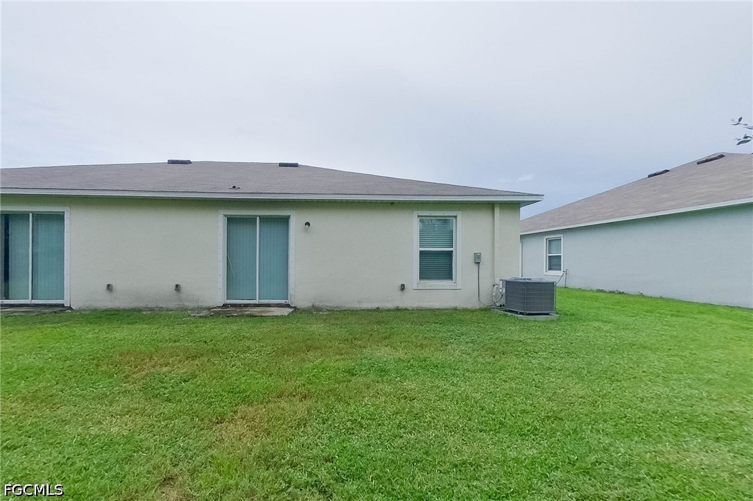 9135 Aegean Cir Property Photo 17
