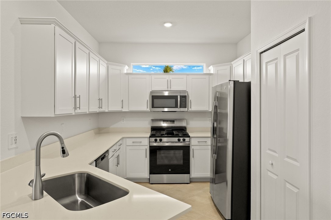 44331 Topmast Ter Property Photo 9