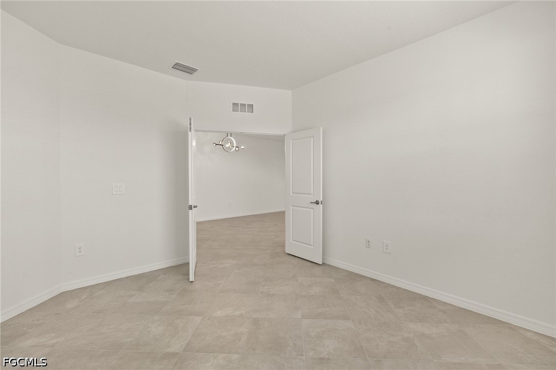 44331 Topmast Ter Property Photo 15