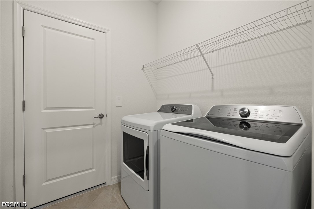 44331 Topmast Ter Property Photo 27