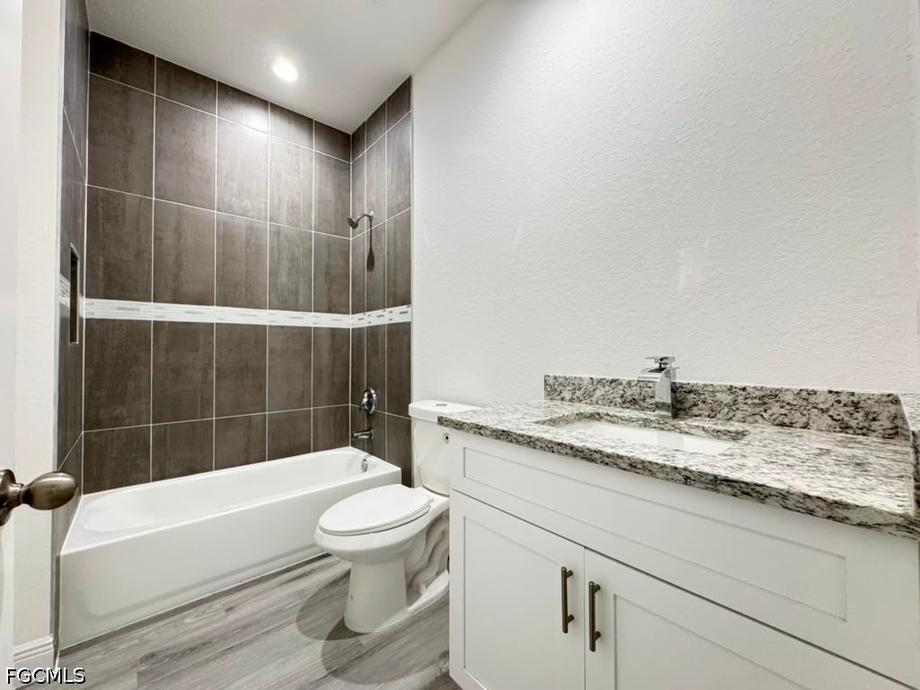 537 Greenbriar Blvd Property Photo 9