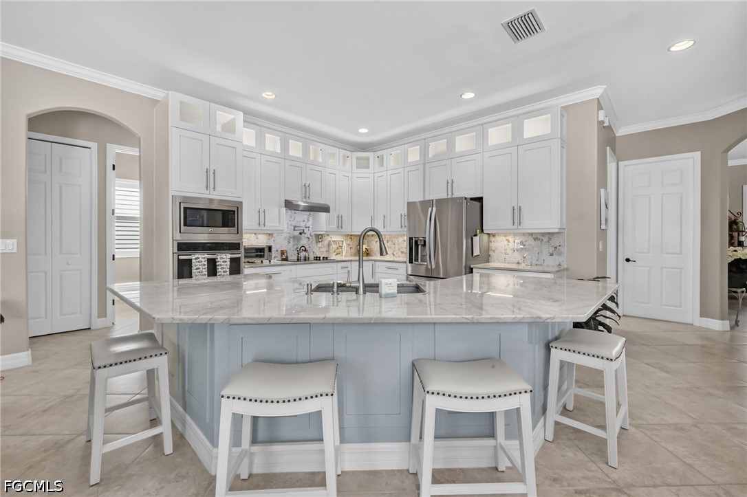 10975 Longwing Dr Property Photo 6