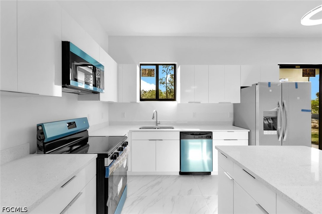 846 Cadis St E Property Photo 10