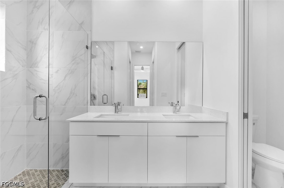 846 Cadis St E Property Photo 15