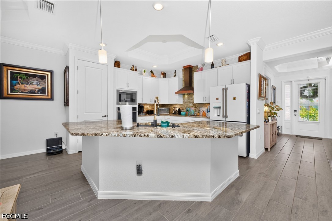 14840 Redbud Ln Property Photo 12
