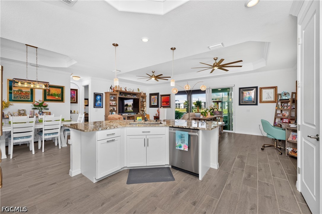 14840 Redbud Ln Property Photo 15