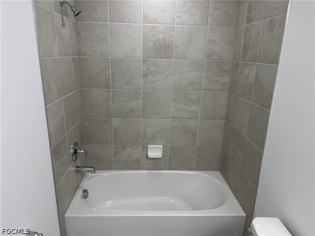 5491 Double Eagle Cir 3732 Property Photo 17