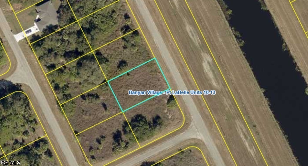 1116 Silverfish Dr Property Photo 4