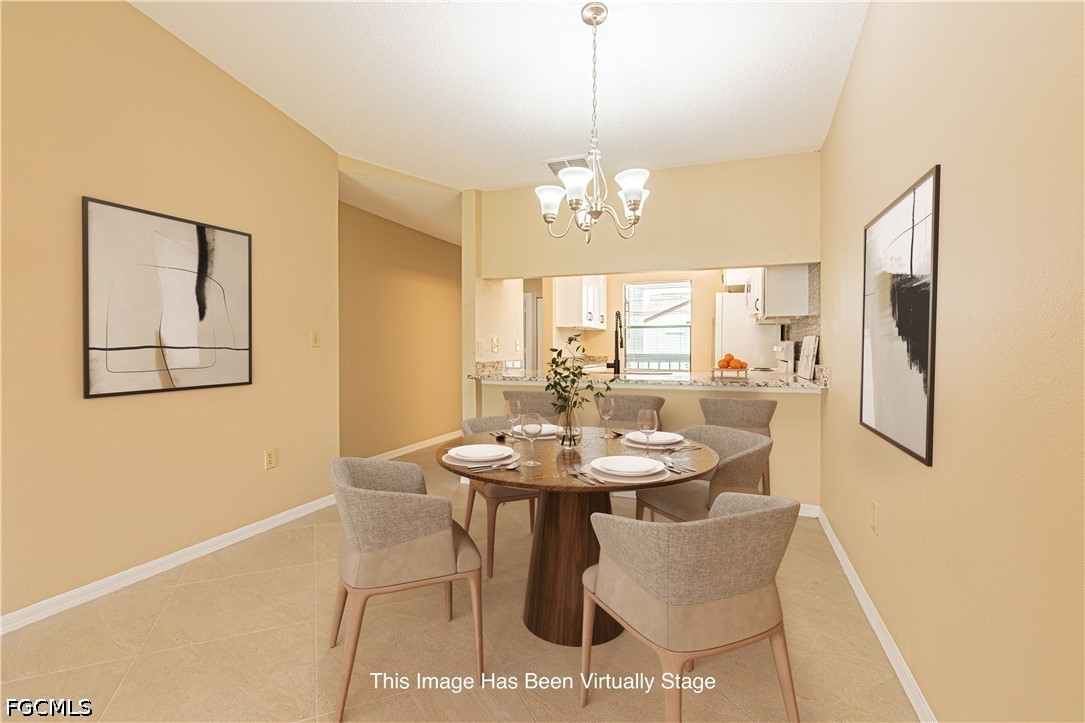 9275 Lake Park Dr 204 Property Photo 4