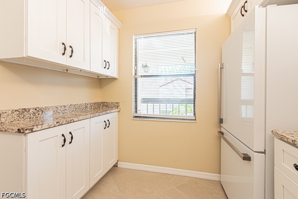 9275 Lake Park Dr 204 Property Photo 7