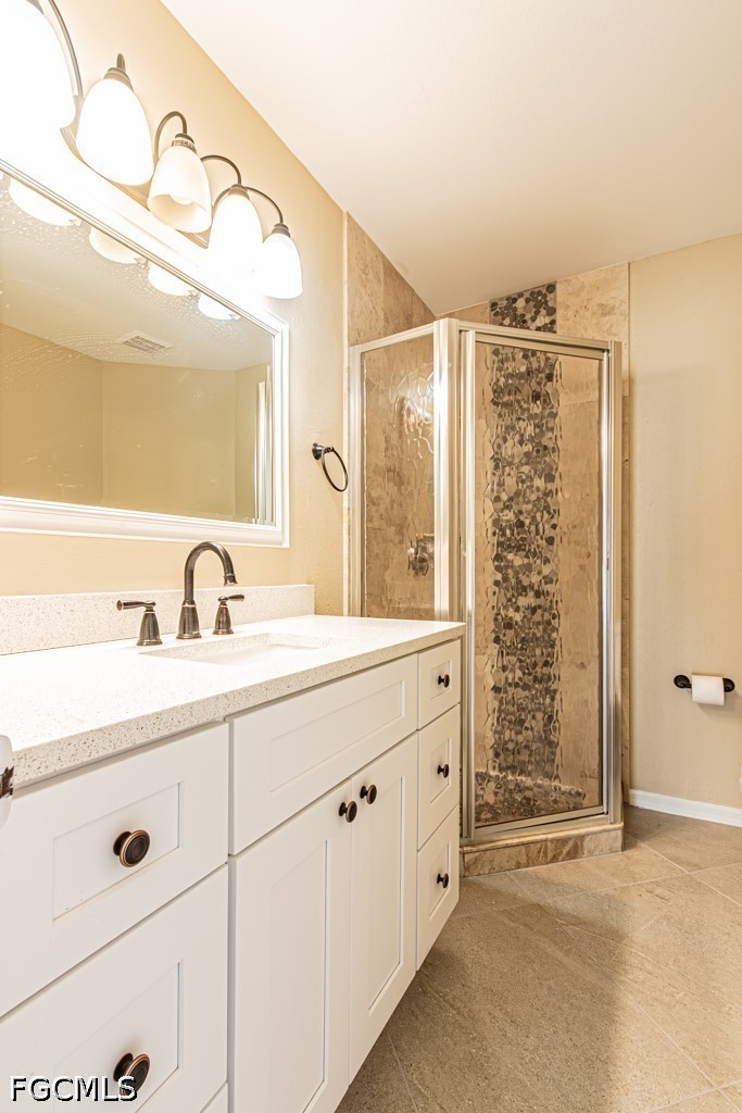 9275 Lake Park Dr 204 Property Photo 12