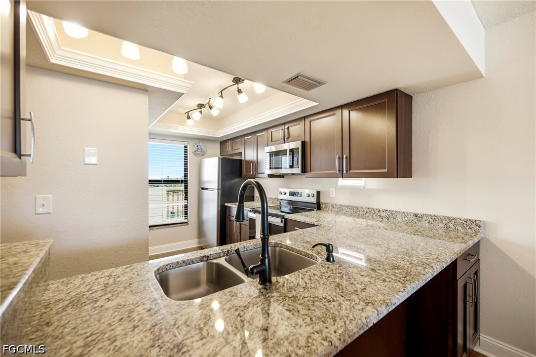 7650 Estero Blvd 804 Property Photo 10