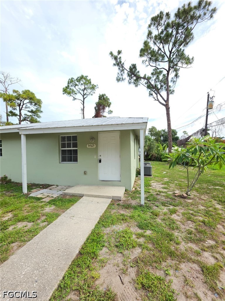 5626 6th AVE Property Photo 1