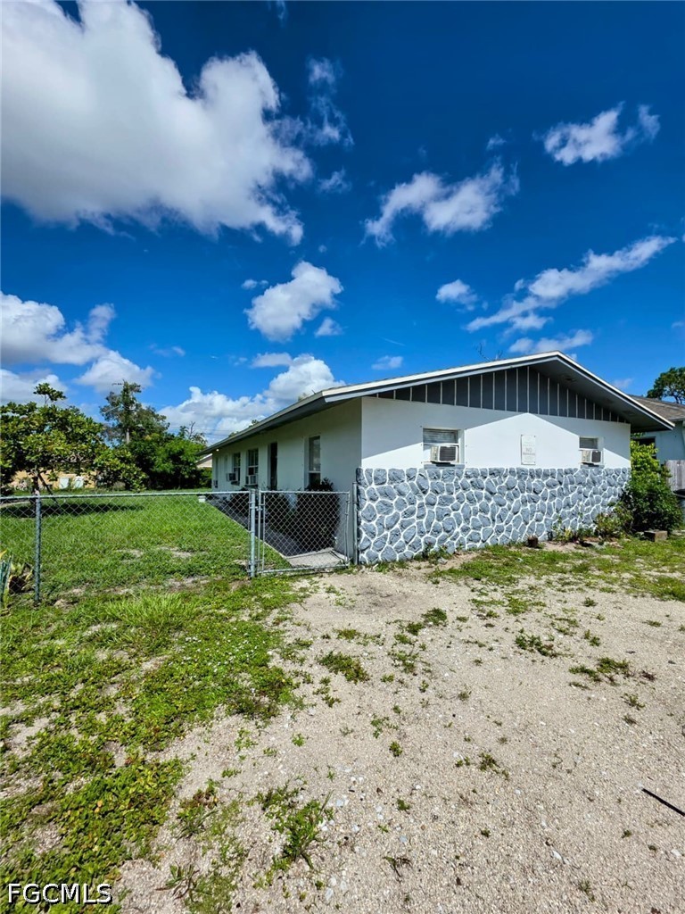 5626 6th AVE Property Photo 1