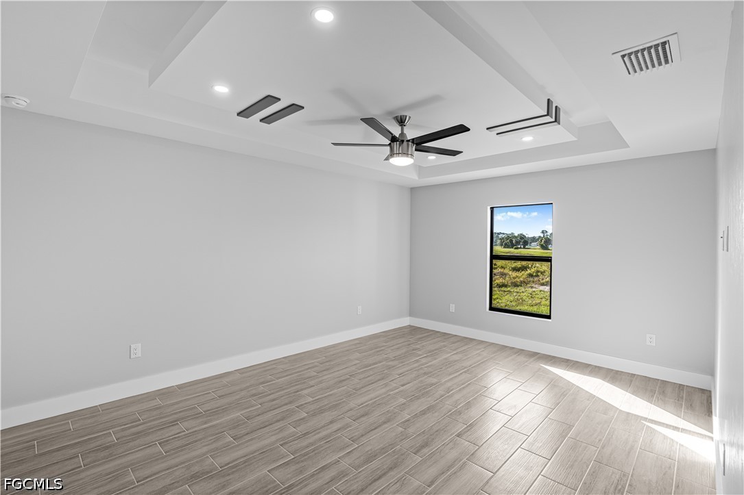 1055 Pluto Ct Property Photo 17