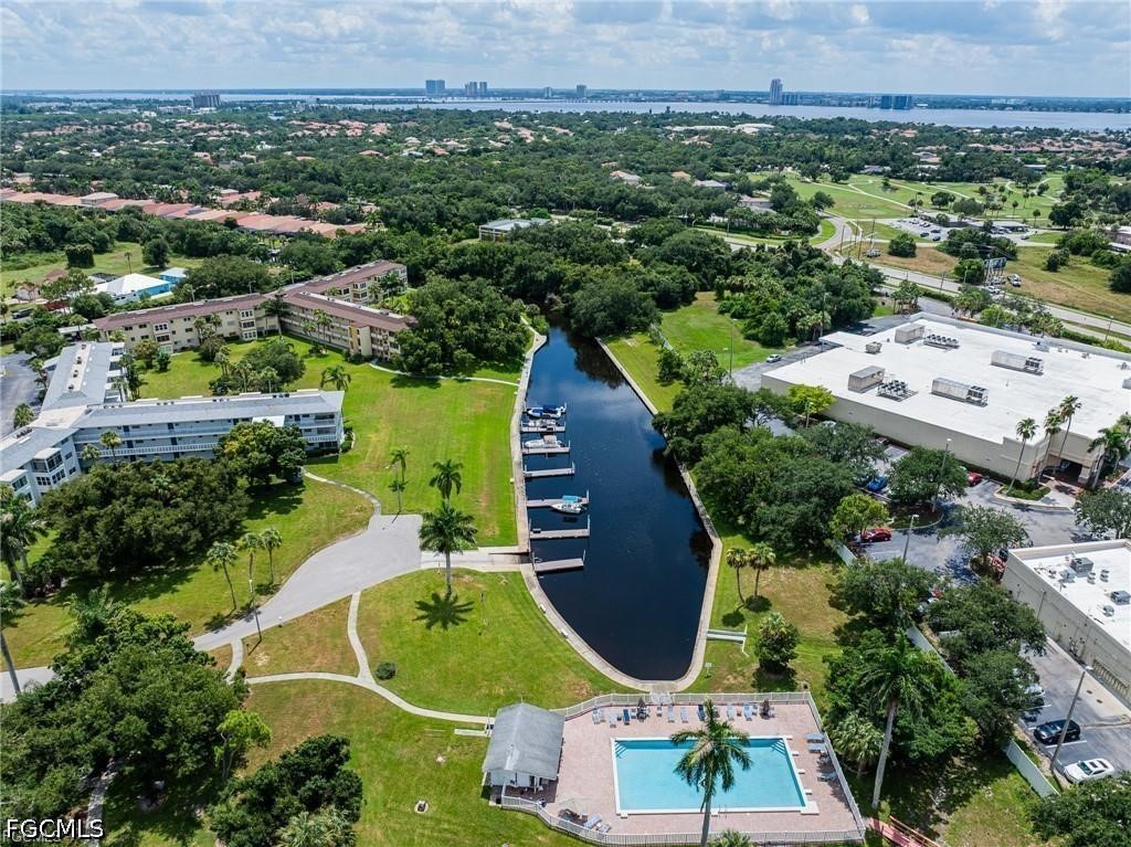 1503 Tropic Ter Property Photo 13
