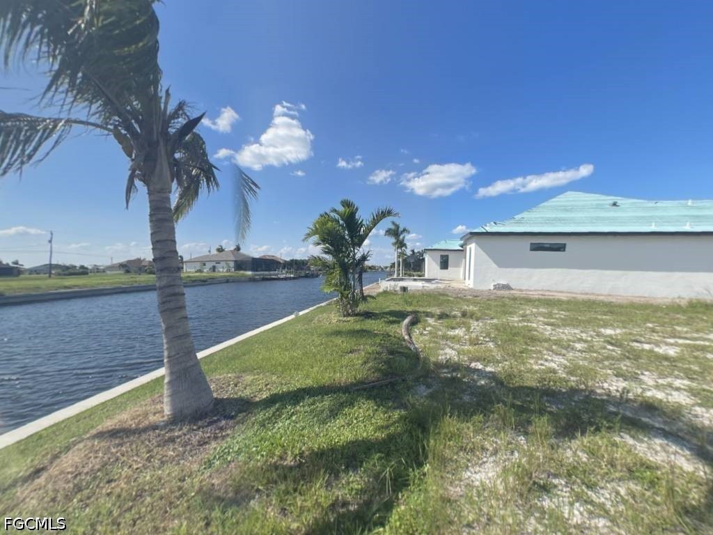 1414 Nw 37th Pl Property Photo 4