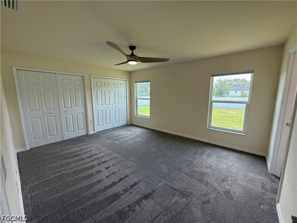 557 Oakshire Ln Property Photo 16
