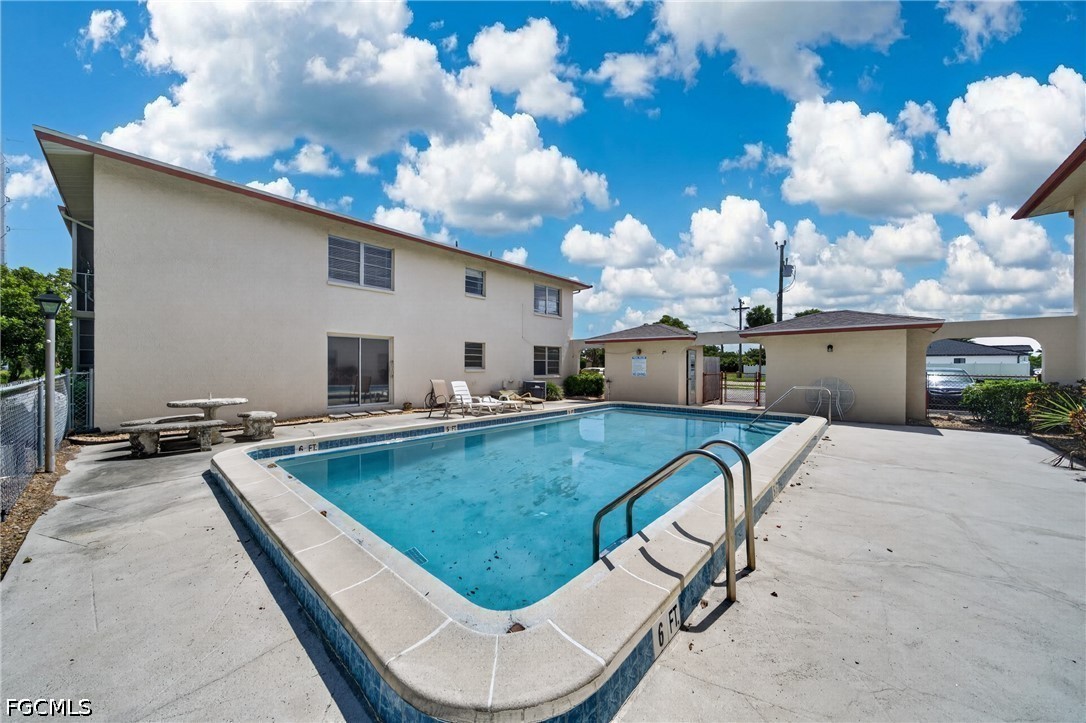 4420 Santa Barbara Blvd 204 Property Photo 27