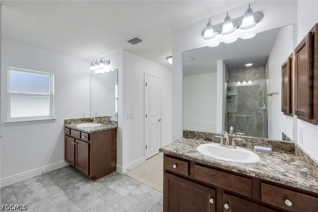 455 Bowman Ter Property Photo 18