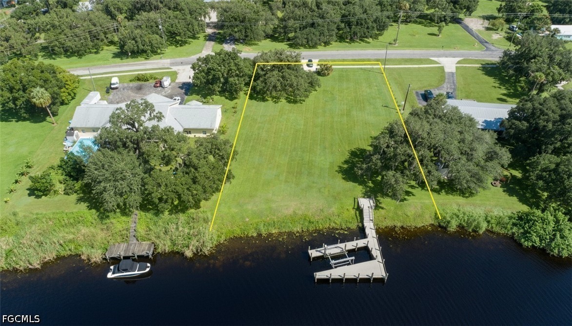 395 Old County Road 78 Property Photo 1