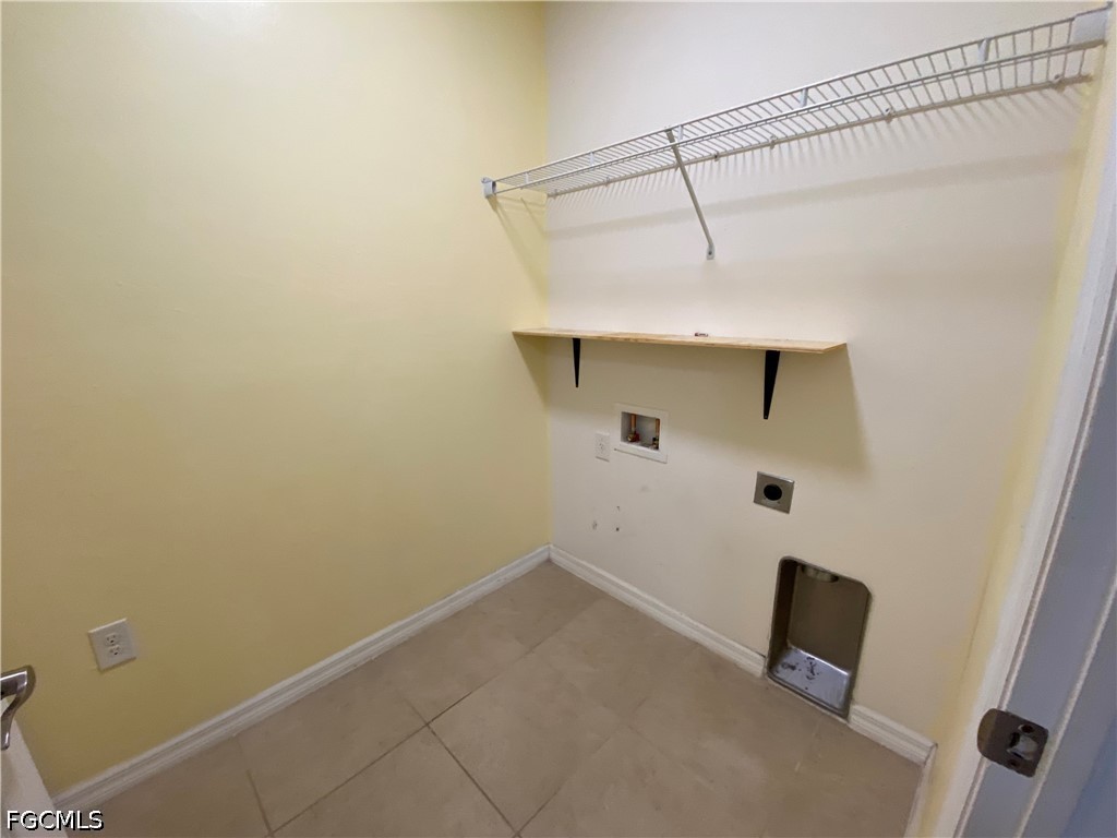 3425 Cancun Ct Property Photo 9