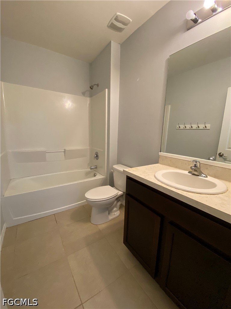 3425 Cancun Ct Property Photo 13