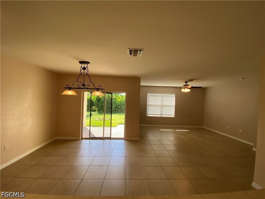 3425 Cancun Ct Property Photo 19
