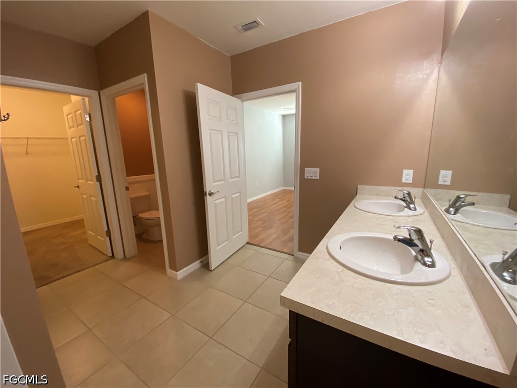 3425 Cancun Ct Property Photo 25