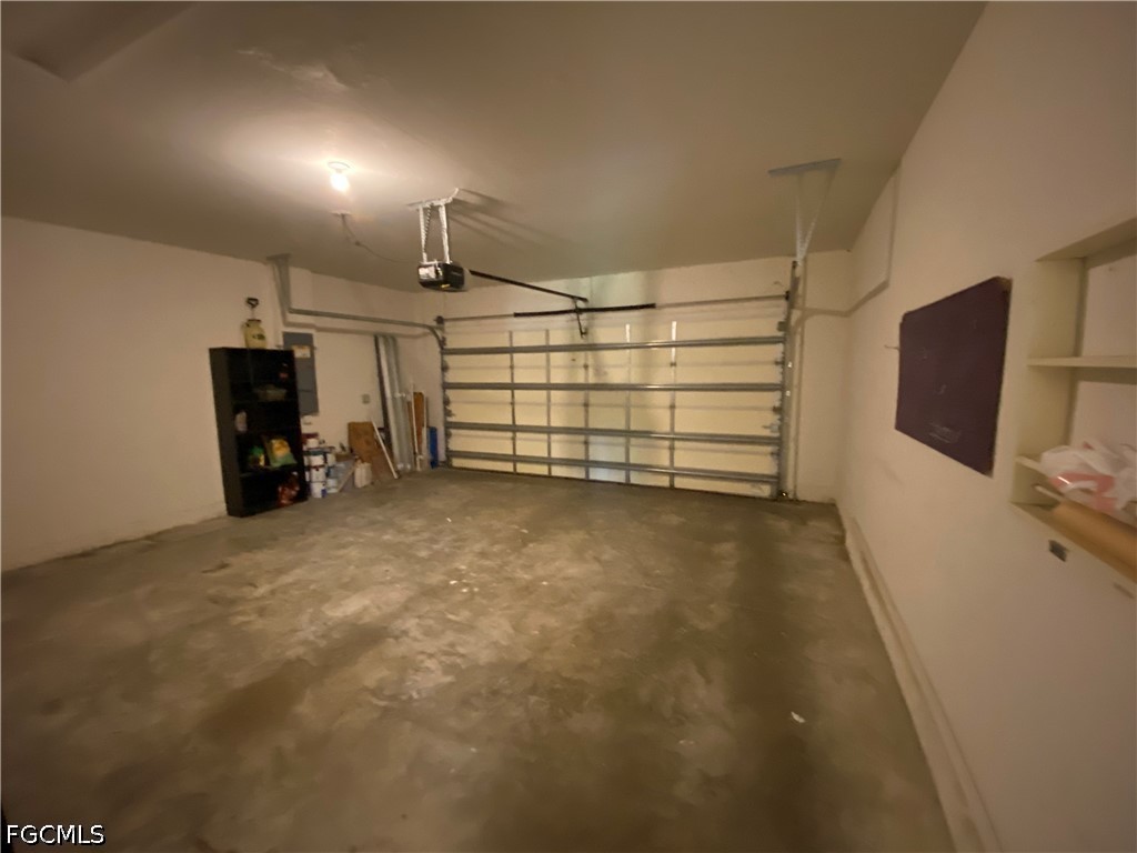 3425 Cancun Ct Property Photo 27