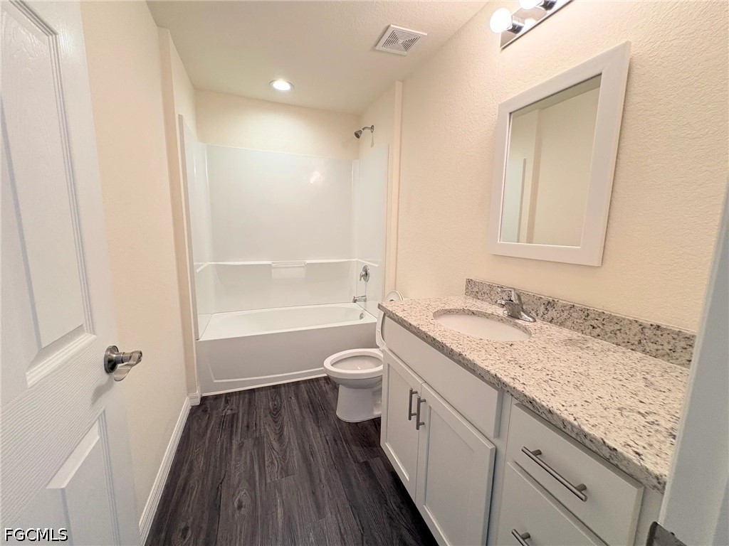 7002 Waldo Cir Property Photo 7