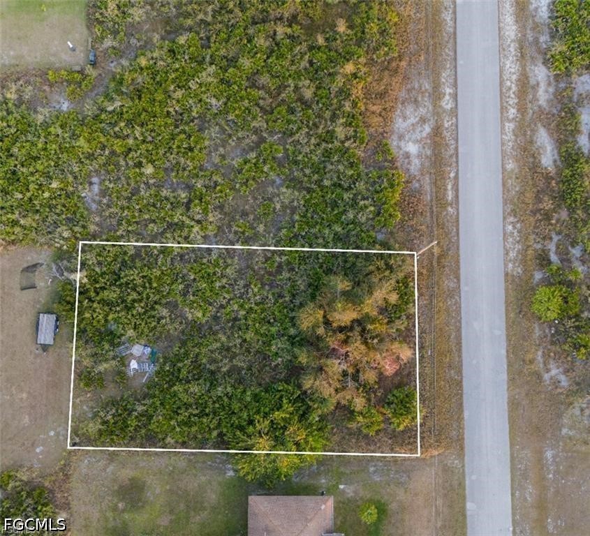2814 71st St W Property Photo 2