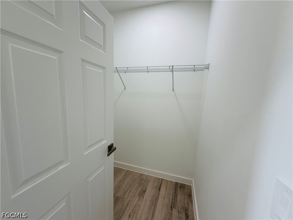 666 Topeka Ct Property Photo 14