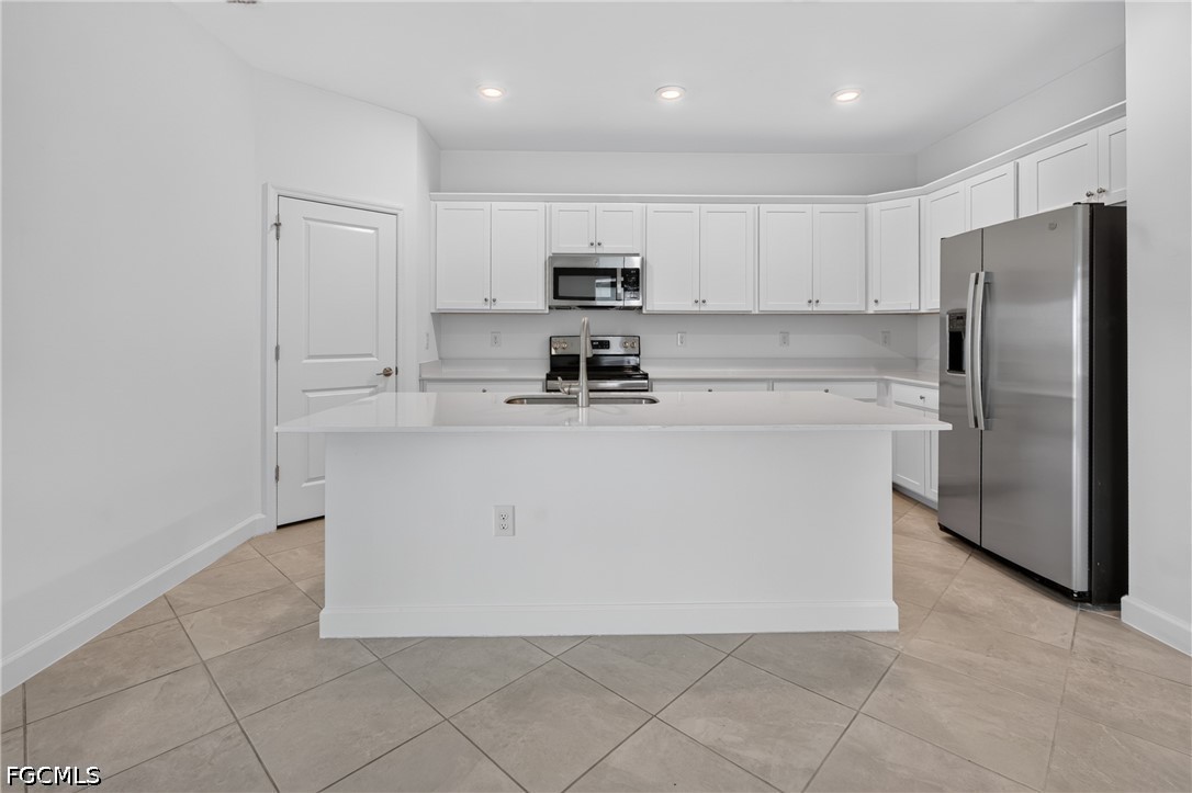 9156 Leatherwood Loop Property Photo 14