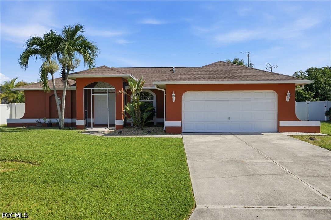 1403 Ne Van Loon Ter Property Photo 2