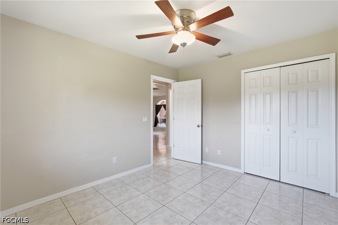 1403 Ne Van Loon Ter Property Photo 31